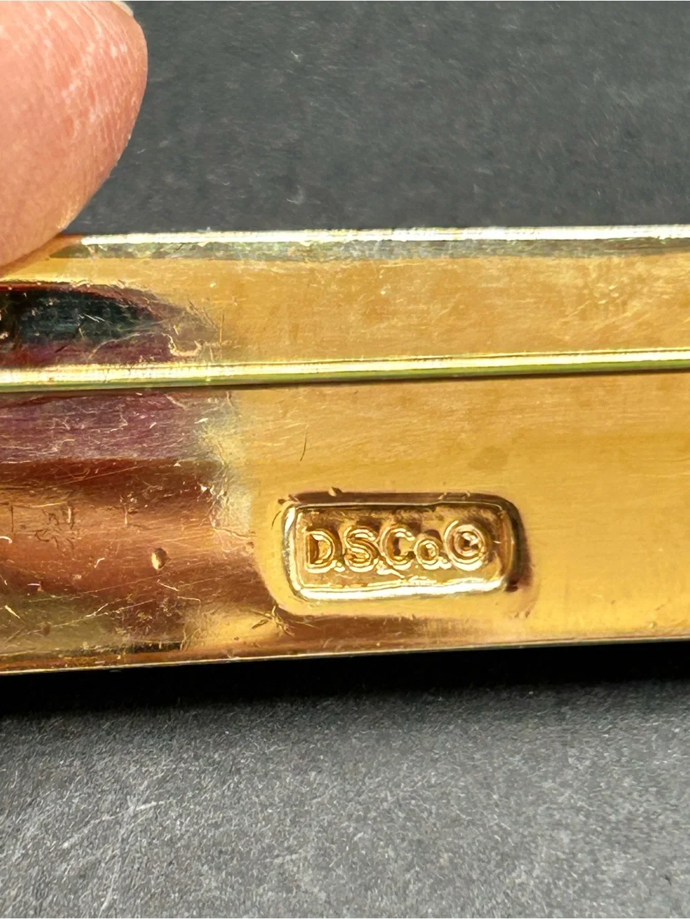 VTG‎ DSCo Swarovski Gold Tone Crystal Black Onyx Enamel Bar Brooch Pin